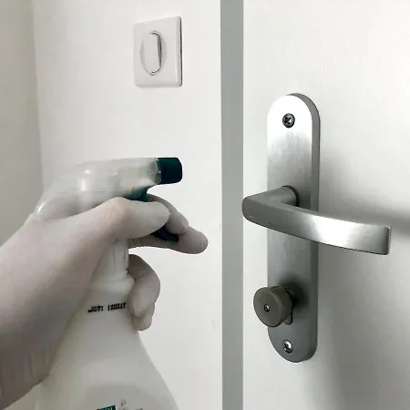 Little Romance In Apartament